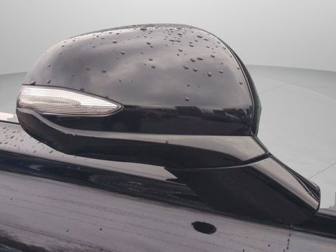 Used 2023 Hyundai Santa Fe Limited image 17