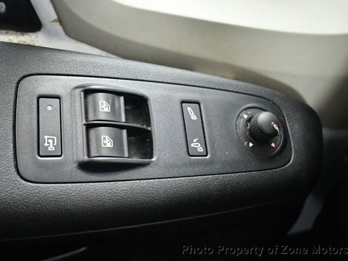 Used 2017 RAM ProMaster 1500 w/ Interior Convenience Group image 19