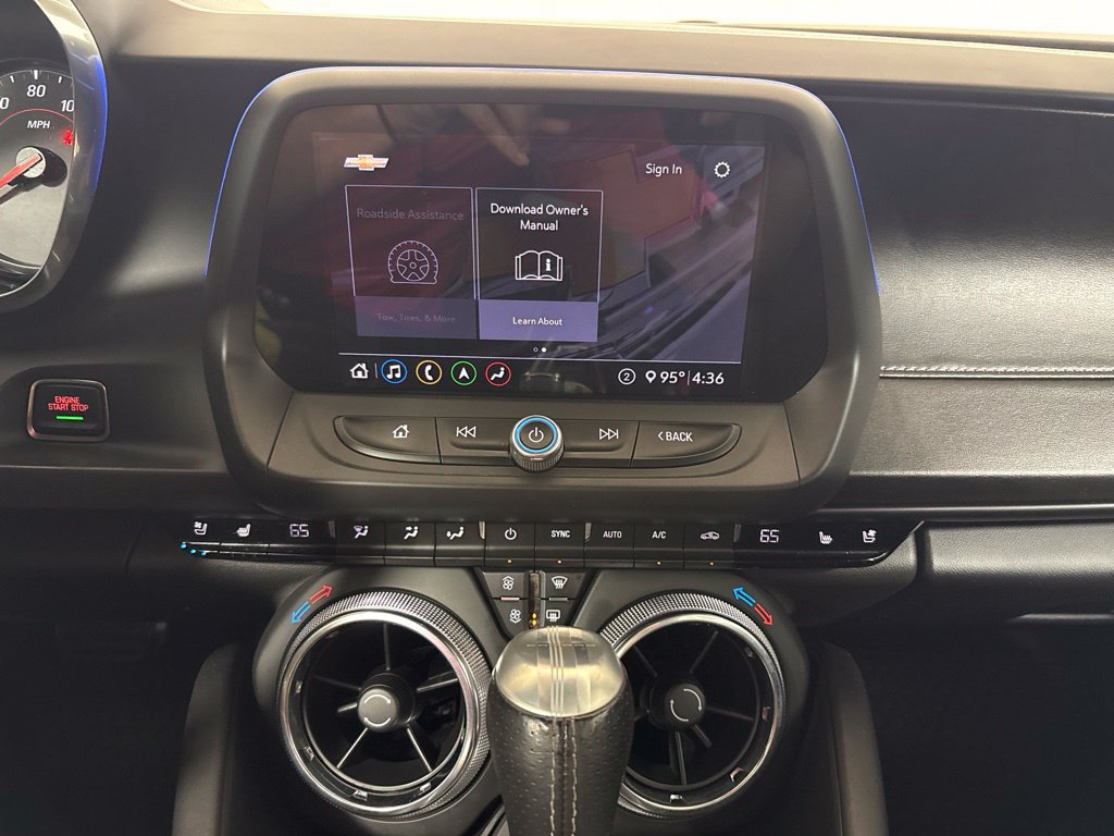 Used 2020 Chevrolet Camaro SS RWD image 13