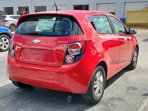 Used 2012 Chevrolet Sonic LS FWD image 7