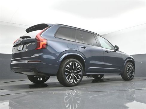 New 2026 Volvo XC90 B6 Ultra w/ Protection Package Premier image 41