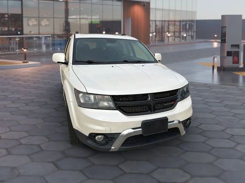 Used 2017 Dodge Journey Crossroad w/ Popular Equipment Group image 19