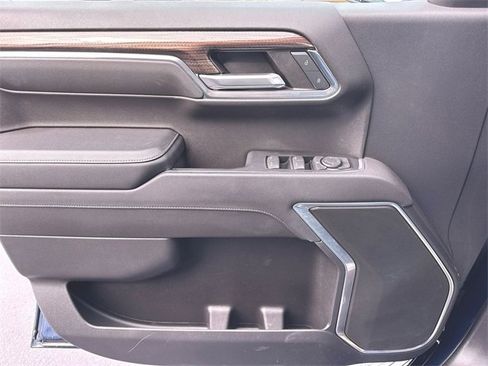 Used 2022 Chevrolet Silverado 1500 RST w/ Protection Package image 22