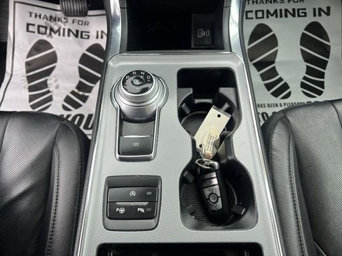 Used 2021 Ford Edge Titanium w/ Equipment Group 301A image 31