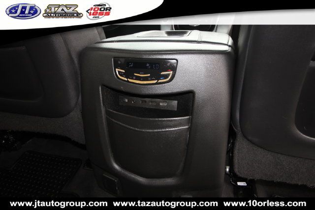 Used 2019 Cadillac Escalade ESV Premium Luxury w/ Escalade Sport Edition AWD/4WD image 15