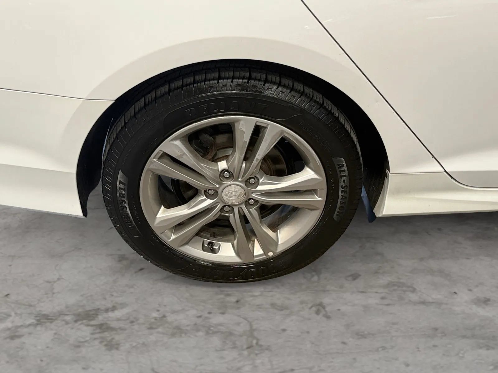 Used 2019 Hyundai Sonata SEL w/ Tech Package 02 FWD image 45
