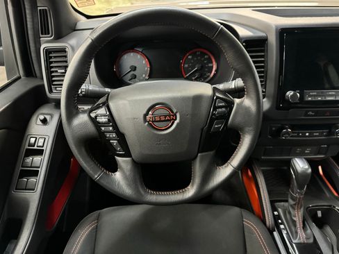 Used 2023 Nissan Frontier PRO-4X w/ Tow Package image 15