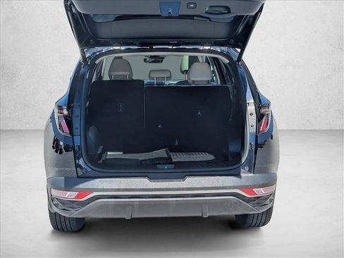 Used 2023 Hyundai Tucson SEL w/ Cargo Package AWD/4WD image 7