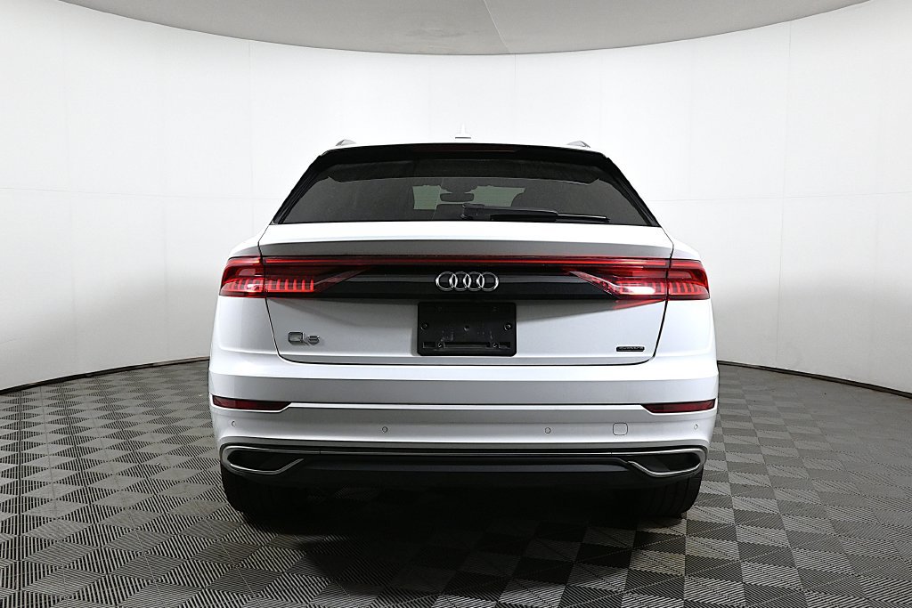 Used 2023 Audi Q8 Premium AWD/4WD image 6