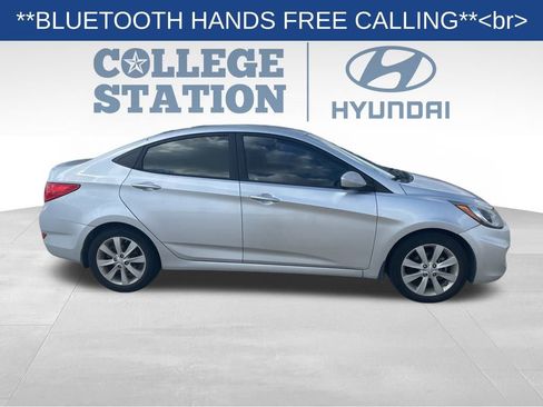 Used 2013 Hyundai Accent GLS w/ Premium Pkg image 7