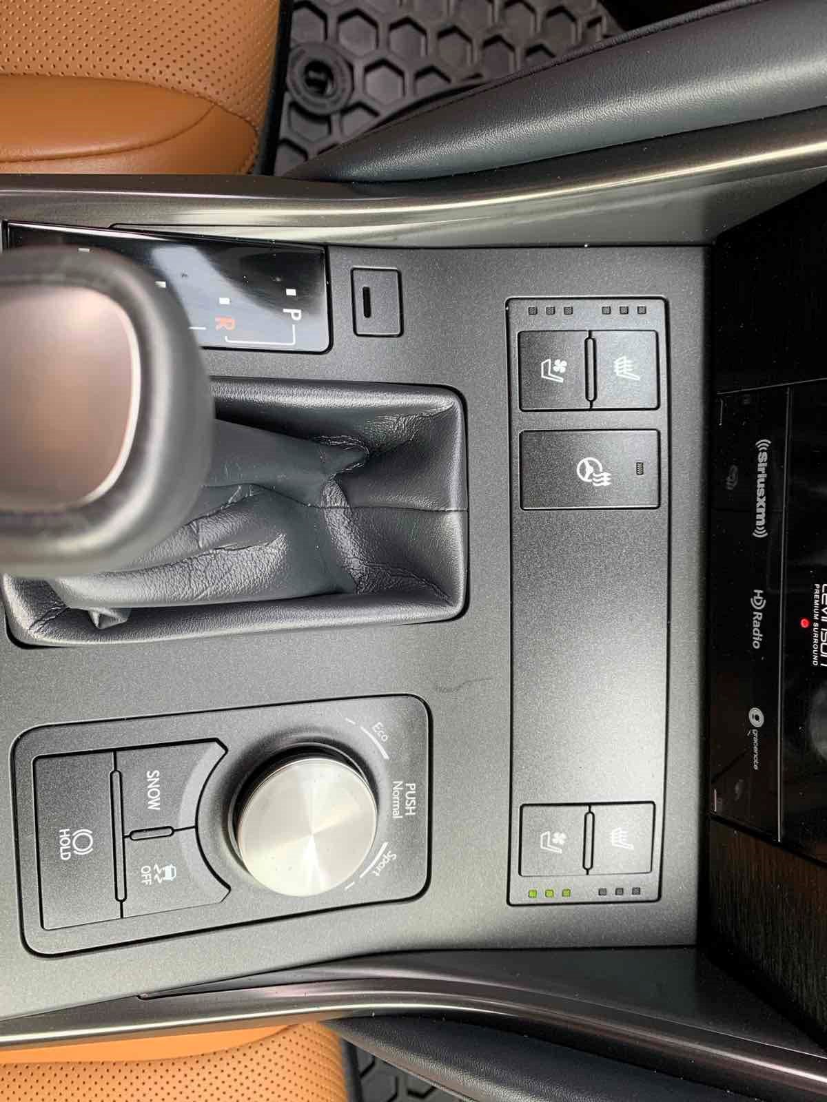 Used 2021 Lexus IS 300 AWD image 30