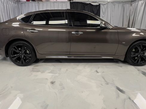 Used 2015 INFINITI Q70 L 5.6 w/ V8 Deluxe Technology Package image 5