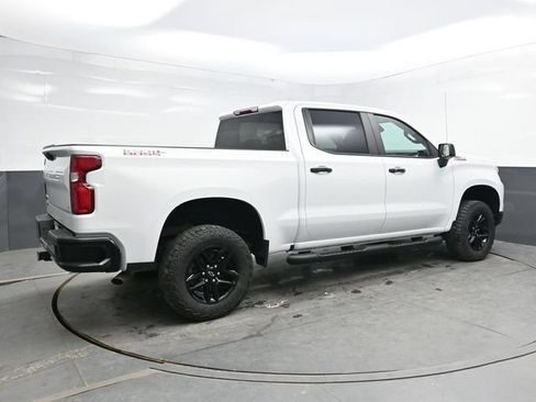 Used 2023 Chevrolet Silverado 1500 LT Trail Boss w/ Protection Package AWD/4WD image 7