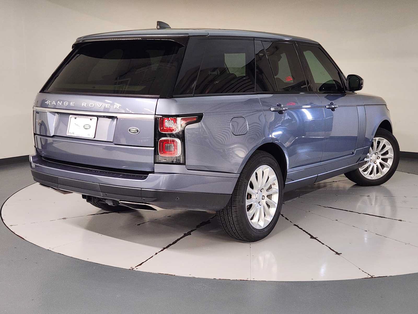 Used 2020 Land Rover Range Rover HSE AWD/4WD image 2