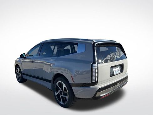 New 2026 Hyundai Ioniq 9 Calligraphy AWD/4WD image 8