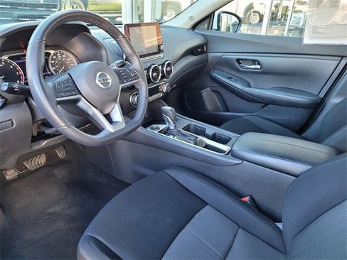 Used 2021 Nissan Sentra SV image 11