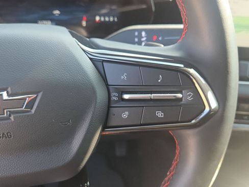 Used 2025 Chevrolet Equinox RS w/ Safety and Technology Package FWD image 26