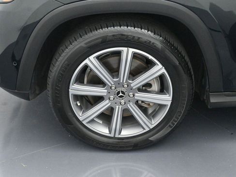 Used 2023 Mercedes-Benz GLS 450 4MATIC image 36