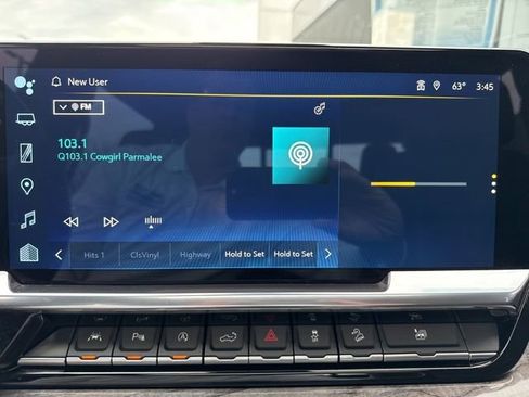 Used 2022 Chevrolet Silverado 1500 LTZ image 26