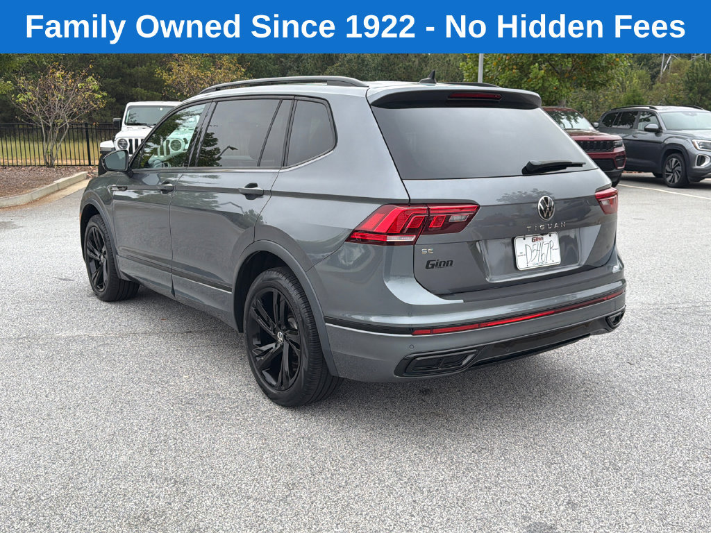 Used 2024 Volkswagen Tiguan SE R-Line FWD image 5