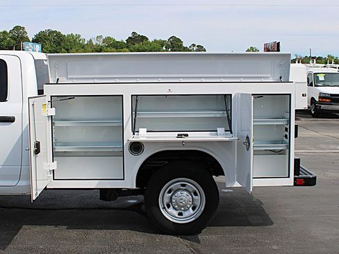 Used 2023 RAM 2500 Tradesman RWD image 18
