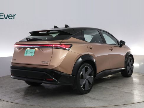 Used 2023 Nissan Ariya image 3