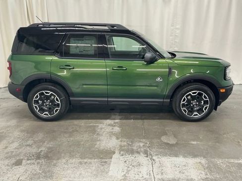 New 2025 Ford Bronco Sport Outer Banks w/ Outer Banks Tech Package+ image 2