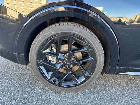 New 2025 Kia K4 GT-Line Turbo image 17
