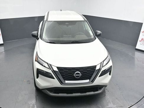 Used 2023 Nissan Rogue S image 29