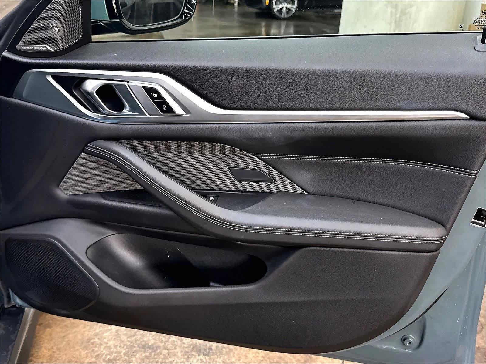 Used 2025 BMW i4 eDrive40 w/ Premium Package RWD image 27