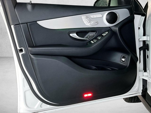 Used 2022 Mercedes-Benz GLC 300 image 18