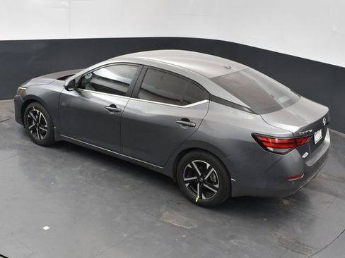 Used 2024 Nissan Sentra SV w/ Trunk Package image 25