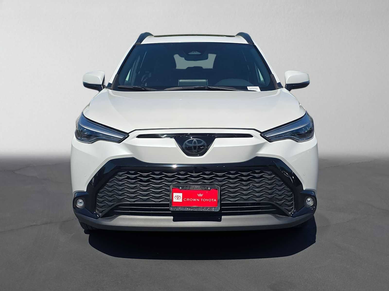 Used 2024 Toyota Corolla Cross AWD Hybrid w/ Convenience Package image 8