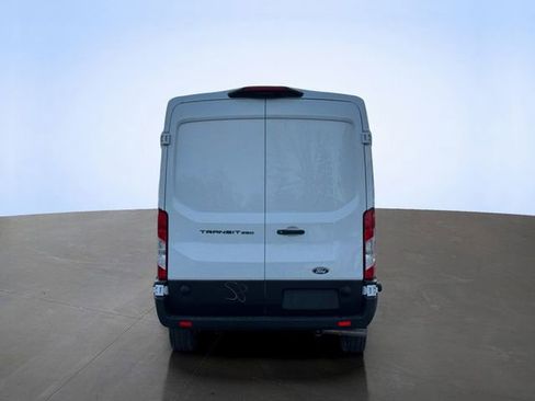 New 2026 Ford Transit 250 148 Medium Roof RWD image 4