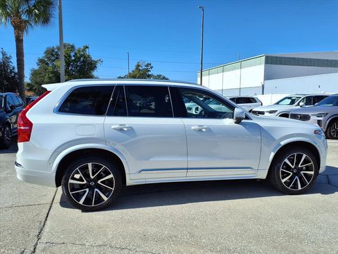 Certified 2024 Volvo XC90 B6 Plus image 8