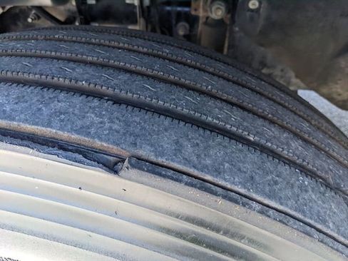 Used 2021 Ford F750 2WD Crew Cab Super Duty image 33