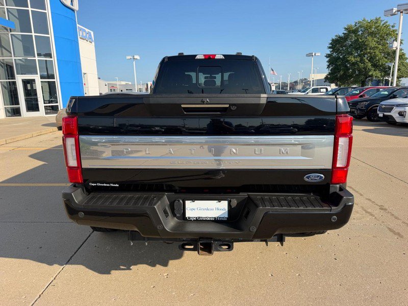 Used 2022 Ford F450 Platinum AWD/4WD image 3