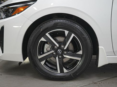 Used 2025 Nissan Sentra SV w/ All-Weather Package FWD image 28
