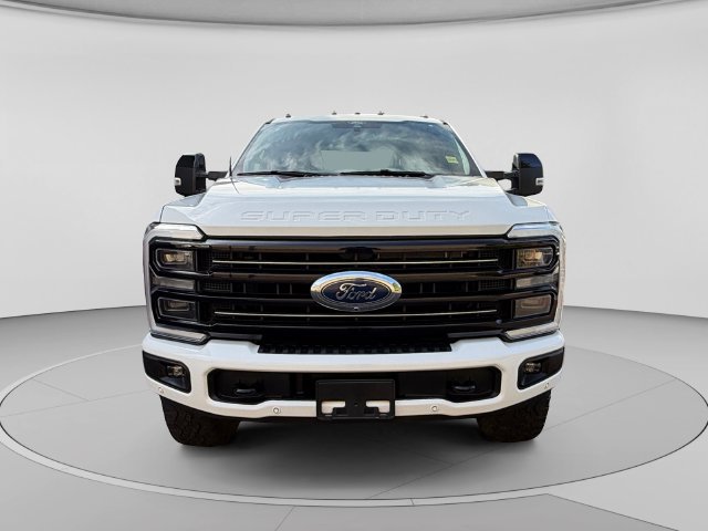 Certified 2025 Ford F350 Platinum w/ Tremor Off-Road Package AWD/4WD image 8