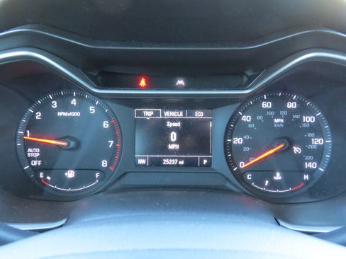 Used 2021 Chevrolet TrailBlazer LS image 18