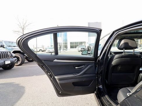 Used 2015 BMW 528i xDrive 528i xDrive image 38