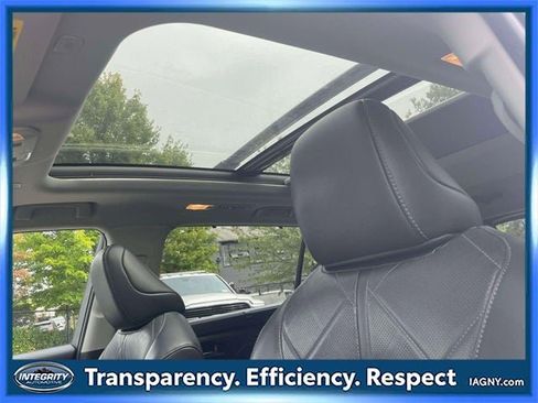 Used 2023 Toyota Highlander Platinum image 21