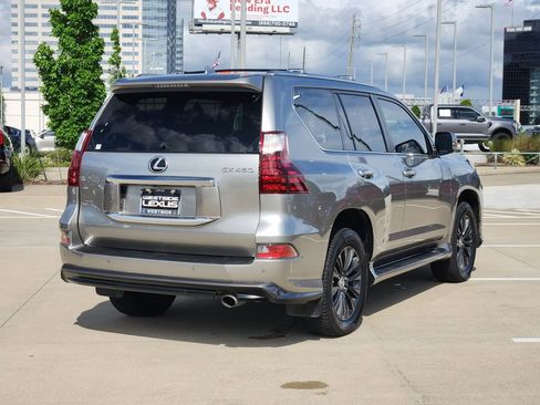 Certified 2022 Lexus GX 460 Luxury w/ Sport Design Package AWD/4WD image 7