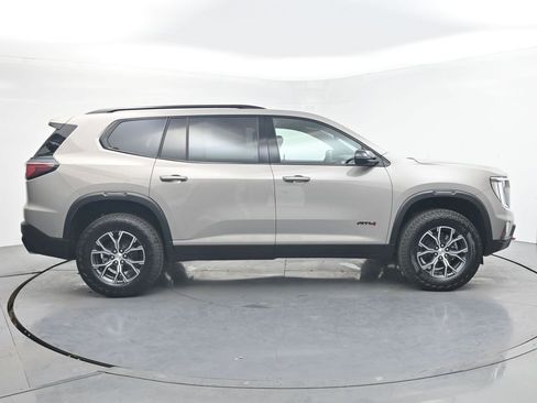 New 2026 GMC Acadia AT4 image 4