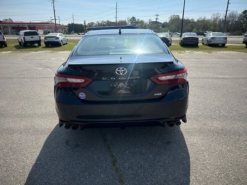 Used 2019 Toyota Camry XSE w/ Driver Assist Package image 4