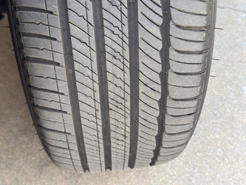 Used 2024 Honda Accord Touring image 3