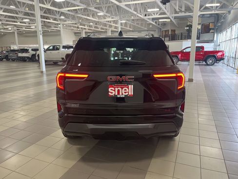 Used 2026 GMC Terrain AT4 w/ Convenience Package III AWD/4WD image 4
