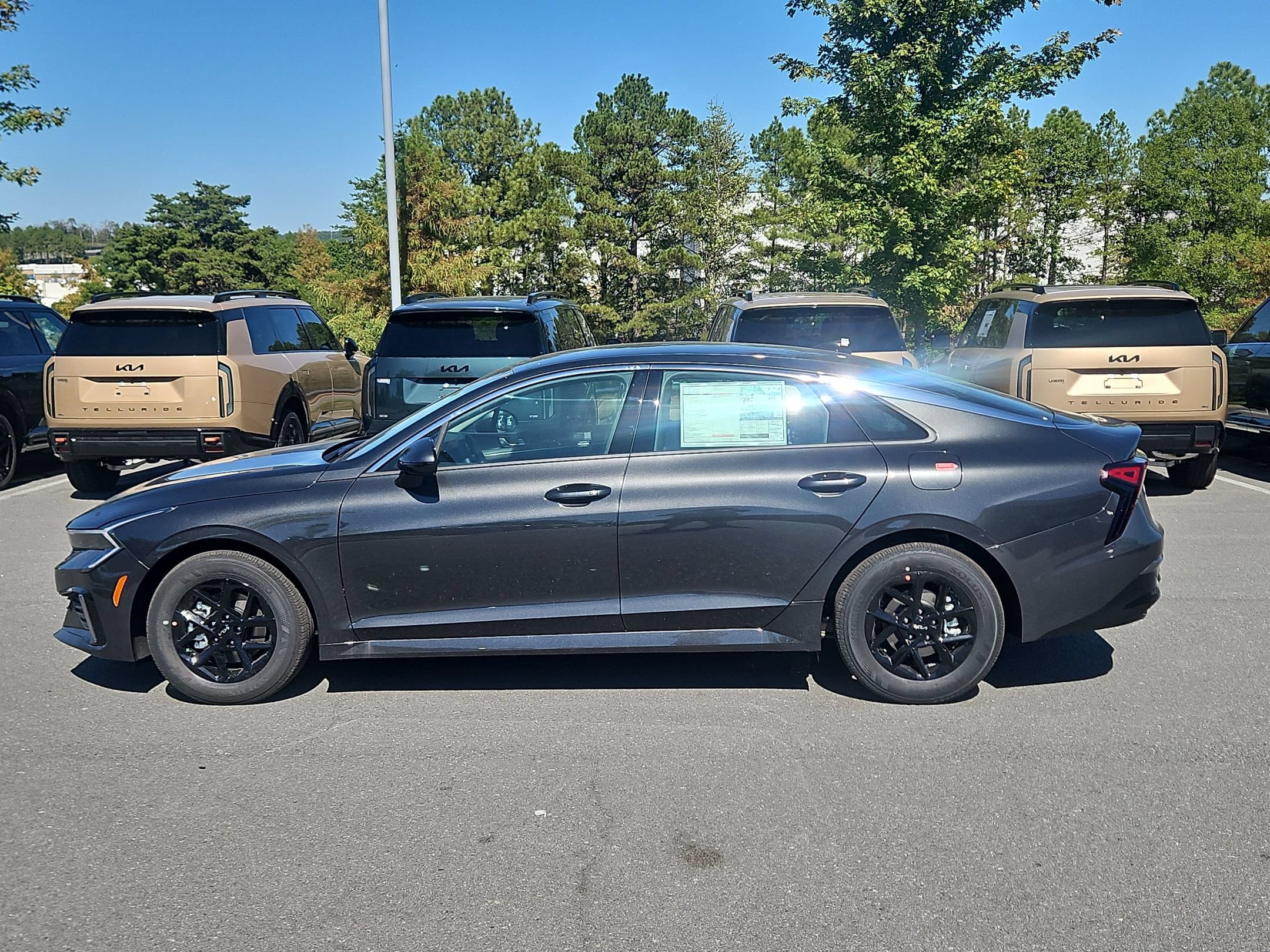 New 2026 Kia K5 LXS FWD image 4