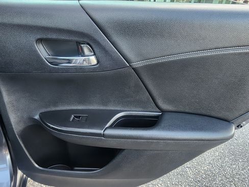 Used 2013 Honda Accord Sport image 15