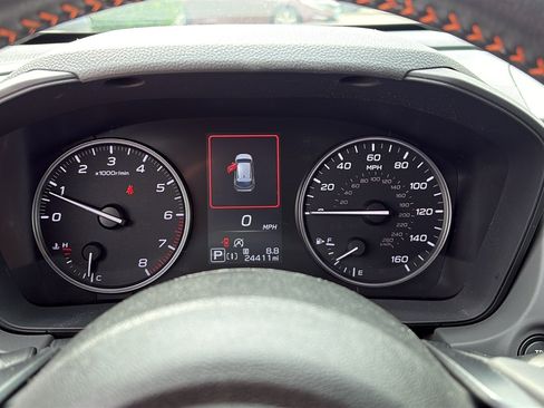 Used 2024 Subaru Crosstrek 2.5i Limited AWD/4WD image 15